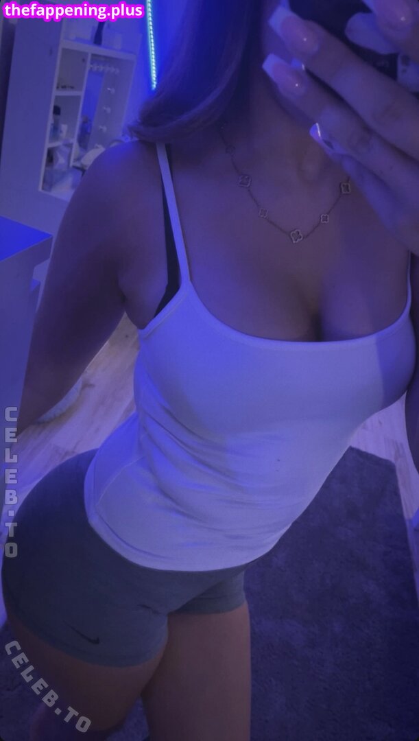 44.hanaa / 44.hanaaa Çıplak OnlyFans Fotoğrafı #31