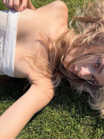 Full leaked Adelinafien private onlyfans photo