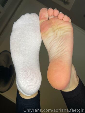 adriana.feetgirl