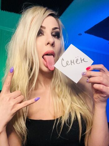 Full leaked Ai mori private onlyfans photo