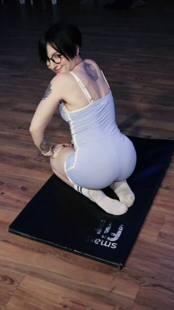 Full leaked Akemy sama private onlyfans photo