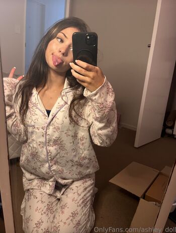 Full leaked Ashley doll private onlyfans photo