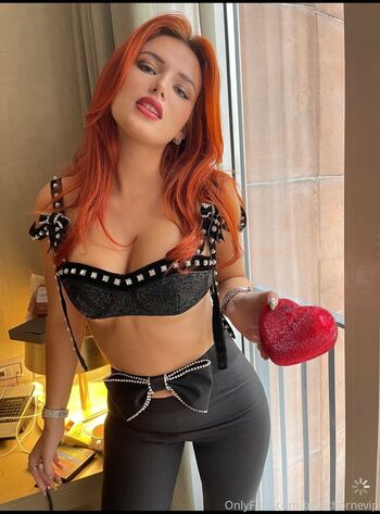 Bella Thorne