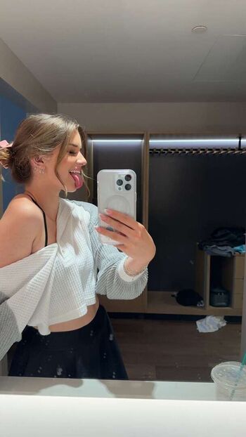 Full leaked Brooke monk private onlyfans photo