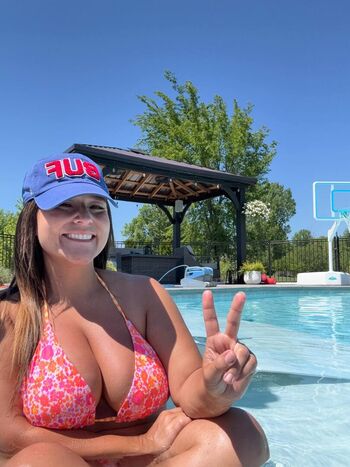 Full leaked Cheer bearr private onlyfans photo