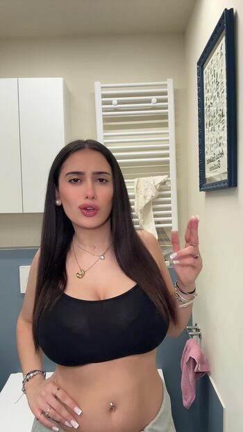 Full leaked Chloe carnevaletti page private onlyfans photo