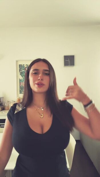 Full leaked Chloe carnevaletti page private onlyfans photo