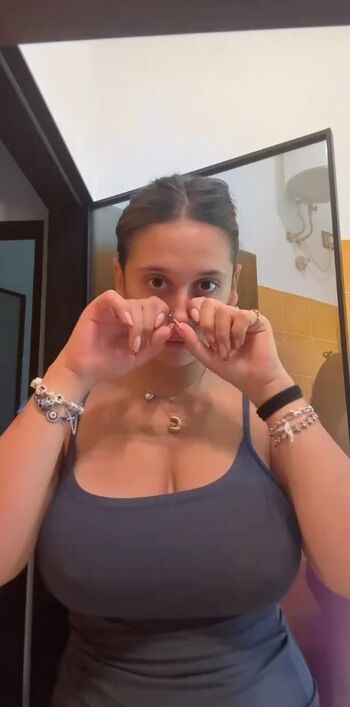 Full leaked Chloe carnevaletti private onlyfans photo