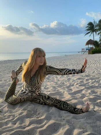 Full leaked Cynthia rothrock private onlyfans photo