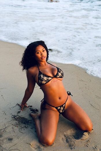 Full leaked Dejarennae private onlyfans photo