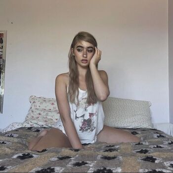 Full leaked Delilah private onlyfans photo