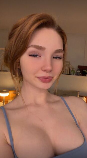 Dj Adrivnna