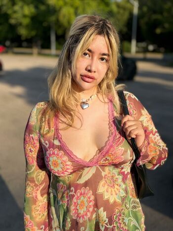 Full leaked Elise asmr elise tran elise s garden private onlyfans photo