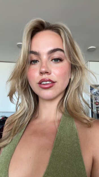 Full leaked Emma brooks page private onlyfans photo