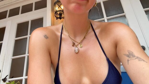 Full leaked Emma brooks page private onlyfans photo