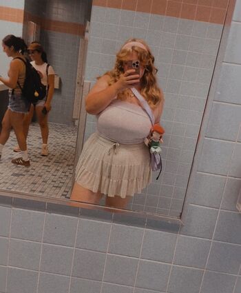Full leaked Emma price private onlyfans photo