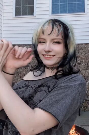 Full leaked Foxgirl allie private onlyfans photo