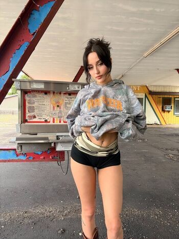 Full leaked Gatgirl private onlyfans photo