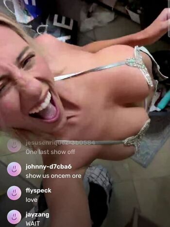 Full leaked Hadelinemope private onlyfans photo