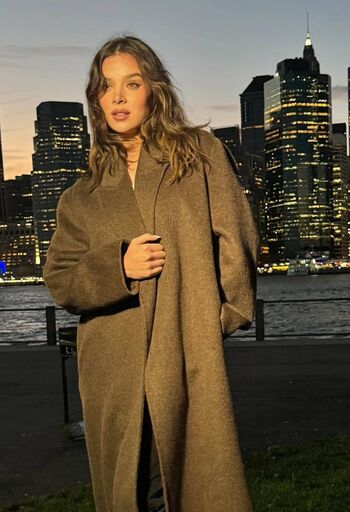 Full leaked Hailee steinfeld private onlyfans photo