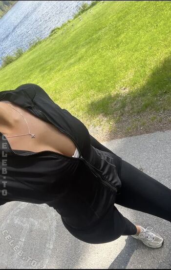 Full leaked Hannah bystrom private onlyfans photo