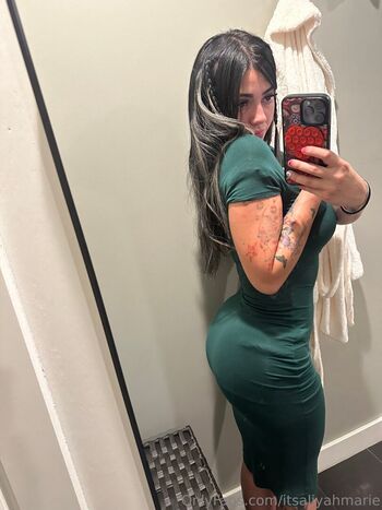 Full leaked Itsaliyahmarie private onlyfans photo