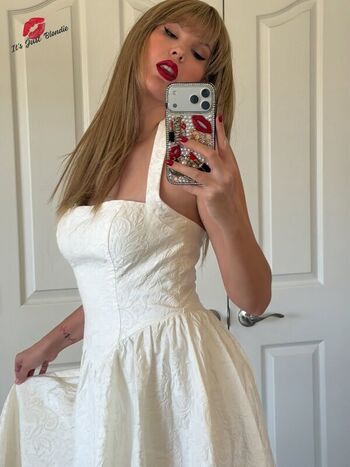 ItsJustblondie