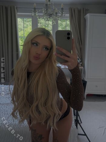 Full leaked Jessica mary louise private onlyfans photo