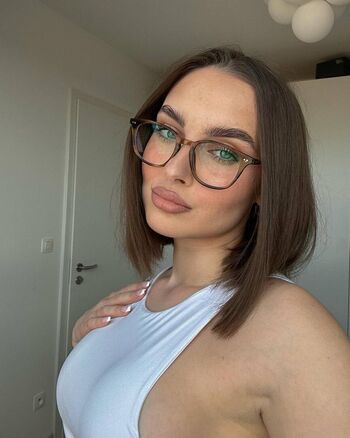 Full leaked Katarna vymyslicka page private onlyfans photo