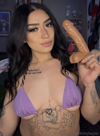Full leaked Kittytaylor private onlyfans photo