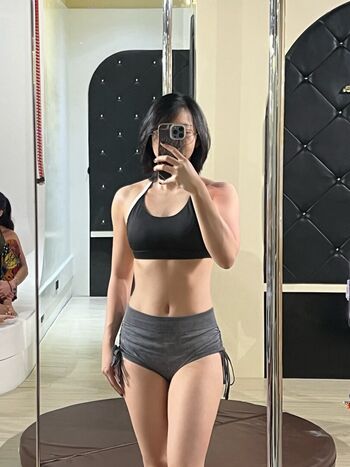 Full leaked Kitzcua  page private onlyfans photo