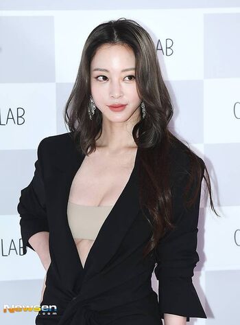 Full leaked Korean celebrities private onlyfans photo