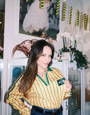 Full leaked Larissa manoela private onlyfans photo