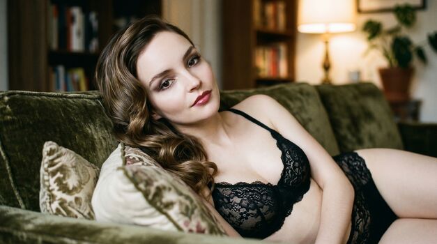 Full leaked Lauren mayberry page private onlyfans photo