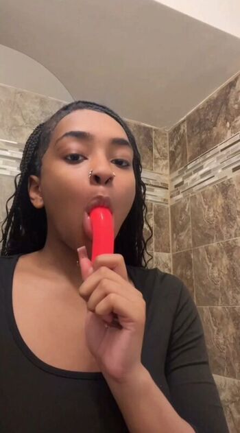 Full leaked Lil mariia private onlyfans photo