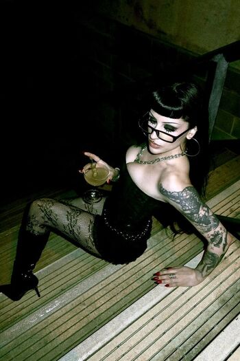 Full leaked Lilbatty private onlyfans photo