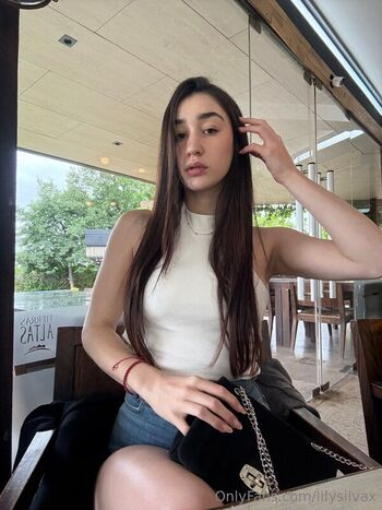 Full leaked Lilysilvax private onlyfans photo