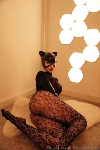 Full leaked Lizzielestrange private onlyfans photo