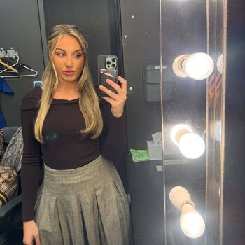 Full leaked Local tv presenters private onlyfans photo