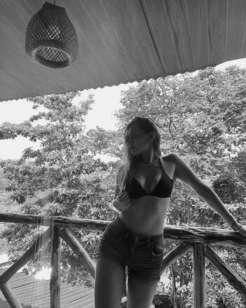 Full leaked Lucia chang navarro private onlyfans photo