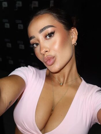 Full leaked Marinariverss private onlyfans photo