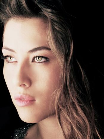 Mylène Jampanoï