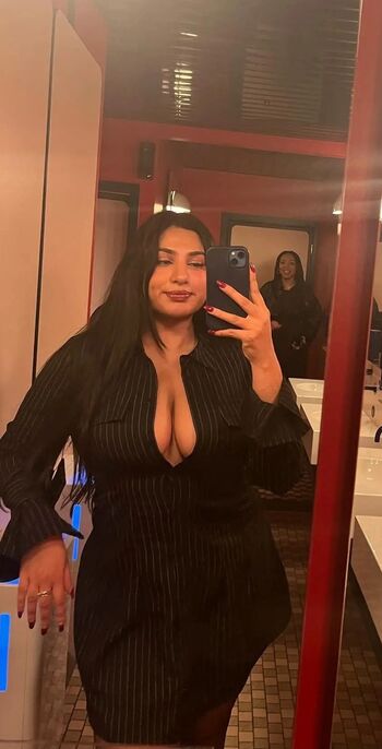 Full leaked Xxcheshire kat/ private onlyfans photo