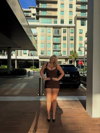 Full leaked Olivia kuehner private onlyfans photo