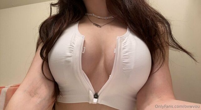 Full leaked Ovwvou private onlyfans photo