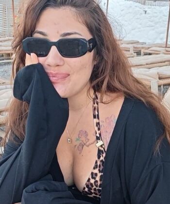 Full leaked Ozge azunyan page private onlyfans photo