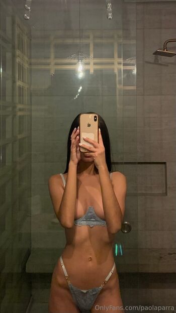 Full leaked Paolaparra private onlyfans photo