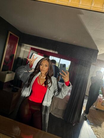 Full leaked Parker mckenna posey page private onlyfans photo