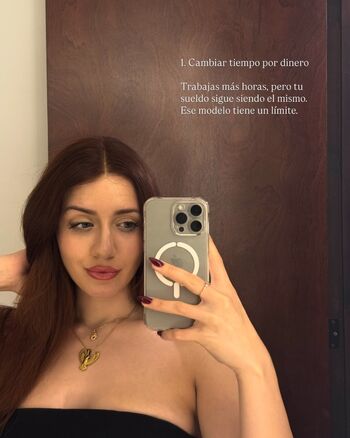 Full leaked Paula sanchiz paulattier private onlyfans photo