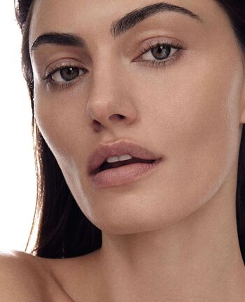 Full leaked Phoebe tonkin page private onlyfans photo